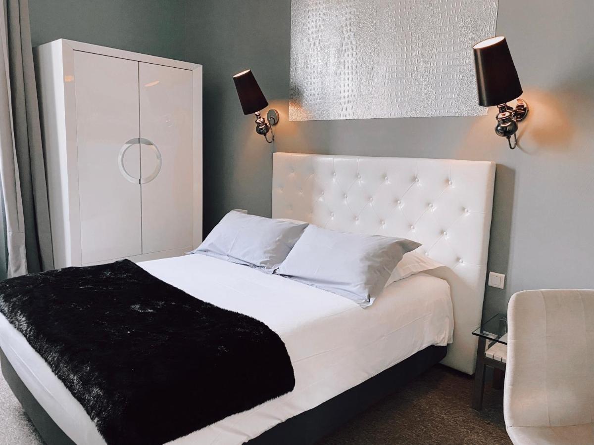 Royal Hotel Nîmes Zewnętrze zdjęcie