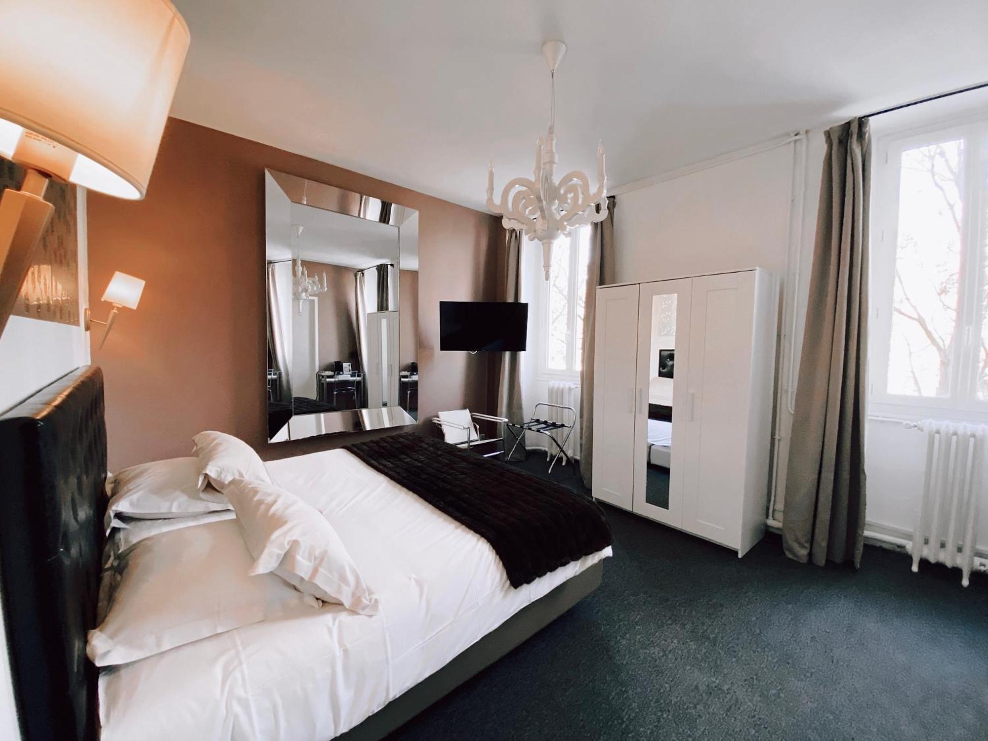 Royal Hotel Nîmes Pokój zdjęcie